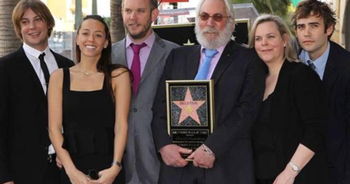 Know the Kids of Hollywood Royalty: Kiefer Sutherland's Children