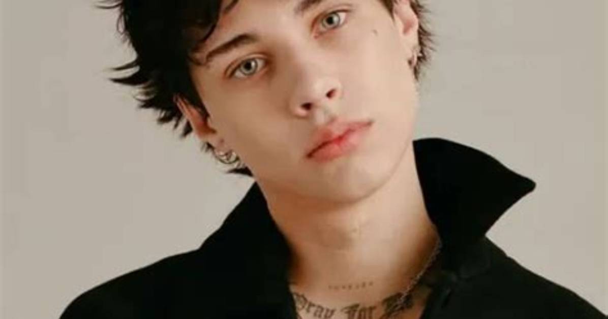 Landon Dowdy Height, Weight, Net Worth, Age, Birthday, Wikipedia, Who, Nationality, Biography