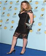 Lara Peake Height, Weight, Net Worth, Age, Birthday, Wikipedia, Who, Instagram, Biography
