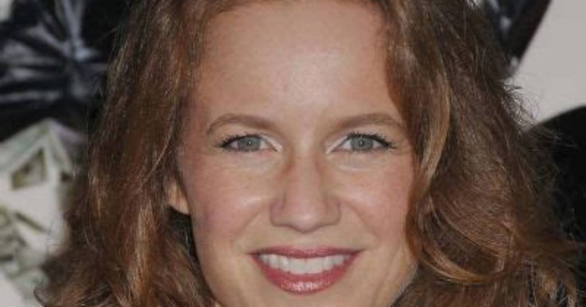 Laura Cayouette Height, Weight, Net Worth, Age, Birthday, Wikipedia, Who, Nationality, Biography