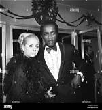 Lou Rawls's Spouse: a Devoted Partner in Life and Love