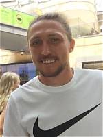 Luke Ayling Height, Weight, Net Worth, Age, Birthday, Wikipedia, Who, Nationality, Biography
