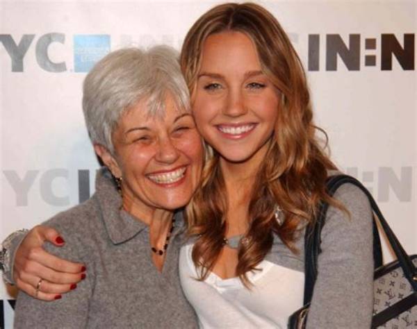 Lynn Bynes: a Journey Through Life and Career