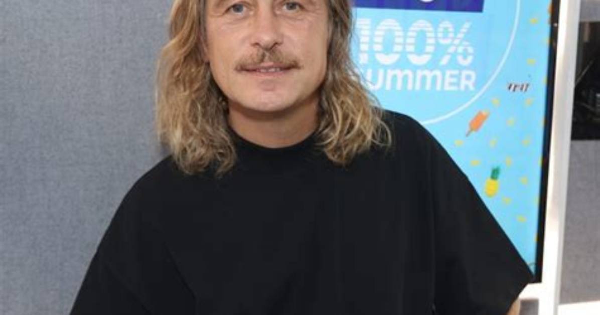 Mark Owen Height, Weight, Net Worth, Age, Birthday, Wikipedia, Who, Instagram, Biography