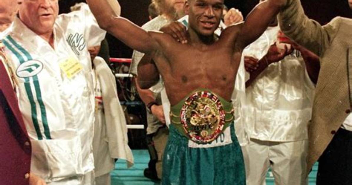 Mayweather's Lineage: Uncovering the Ages of His Children