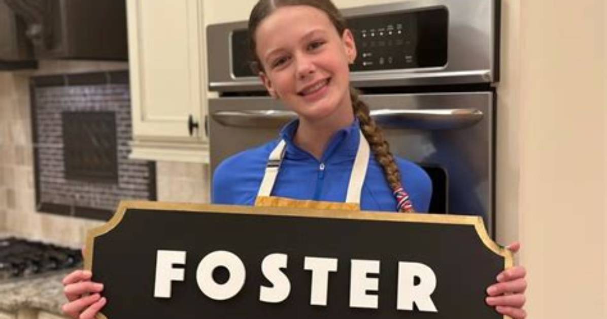 Meet 11 Year's Old Foster Smith from Kids Baking Championship | Net Worth and Family