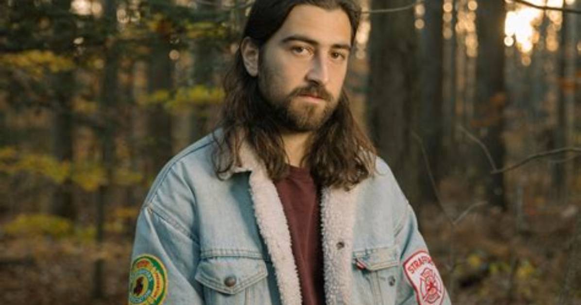 Noah Kahan's Family Background: the Role of His Parents in His Journey