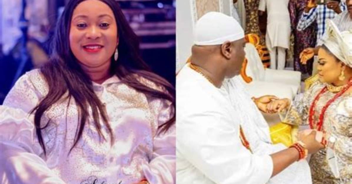 Ooni of Ife’s Sister Sweetly Welcome His New Wife as She Gets Officially Declared as Ife Queen