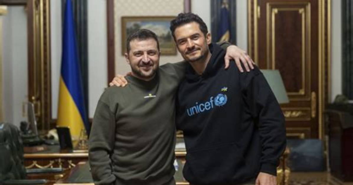 Orlando Bloom Visits Ukraine, Hand on Heart Gesture Before Shaking Hands with Volodymyr Zelensky Goes Viral