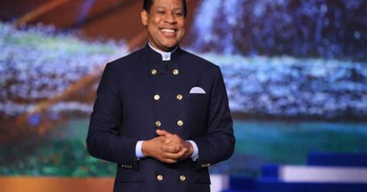 Pastor Chris Oyakhilome Height, Weight, Net Worth, Age, Birthday, Wikipedia, Who, Nationality, Biography