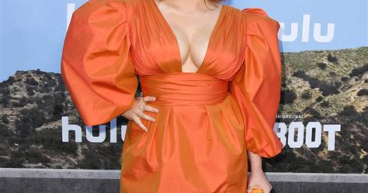 Rachel Bloom 13 Pounds Weight Gain Journey and Reasons – Before and After Photos