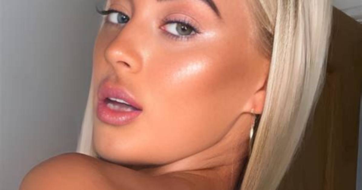 Rhiannon Blue Height, Weight, Net Worth, Age, Birthday, Wikipedia, Who, Instagram, Biography