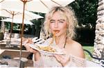 Sabrina Carpenter: Embracing a Vegetarian Lifestyle