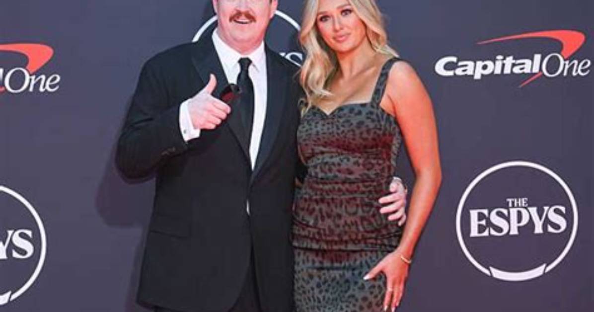 Shane Gillis and His Relationship: Who Is His Girlfriend?