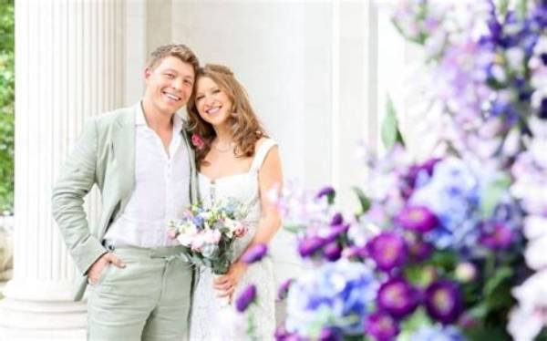 Shop Emily Carver's Wedding Dresses: Find the Perfect Gown for Your Big Day
