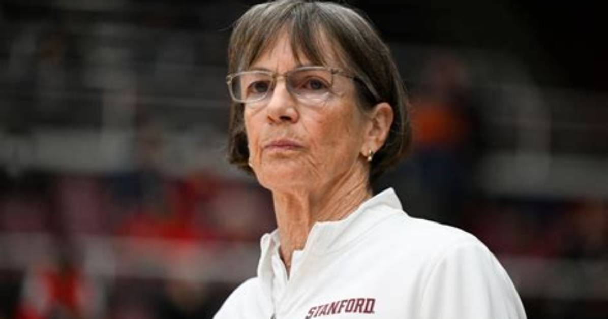 Short Biography of Tara Vanderveer