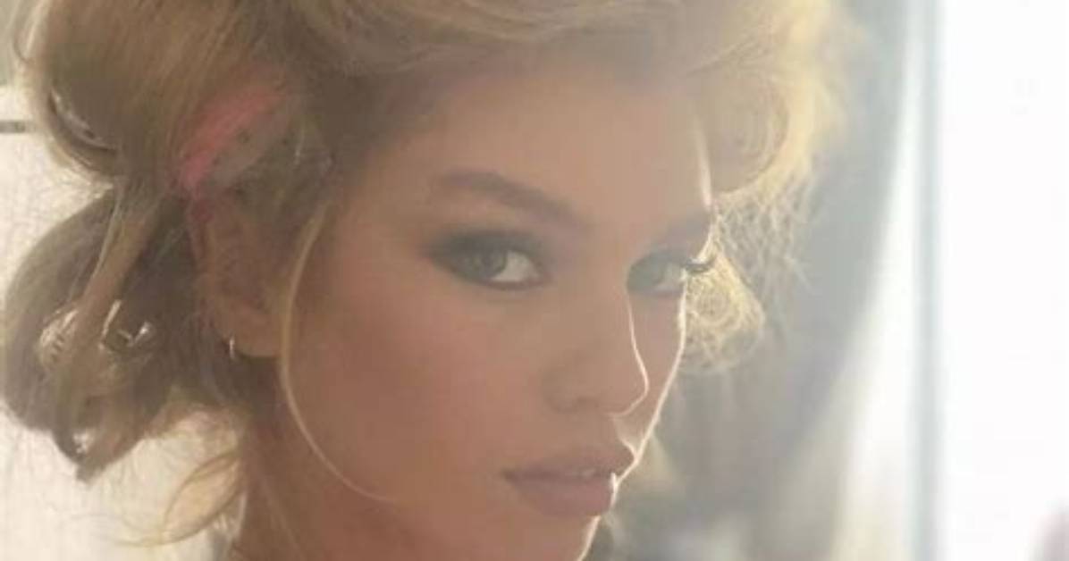 Stella Maxwell Height, Weight, Net Worth, Age, Birthday, Wikipedia, Who, Nationality, Biography
