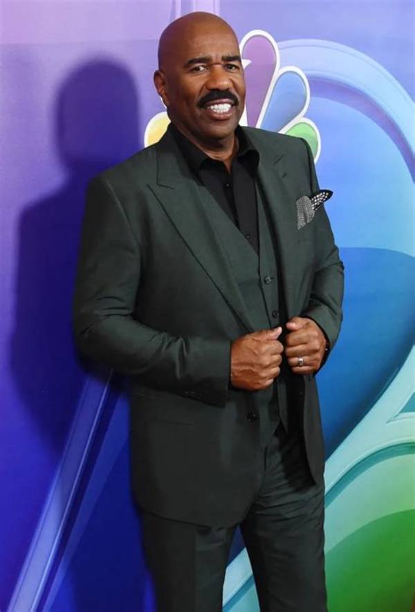 Steve Harvey: the Man Behind the Laughter - Is He Really Dead?