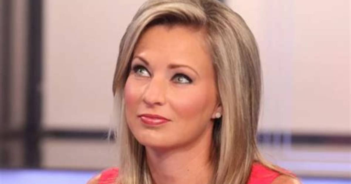 The Age of Sandra Smith on Fox News Revealed