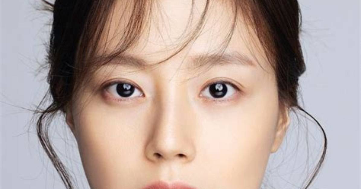 The Enchanting Moon Chae Won: a Korean Actress of Grace and Talent
