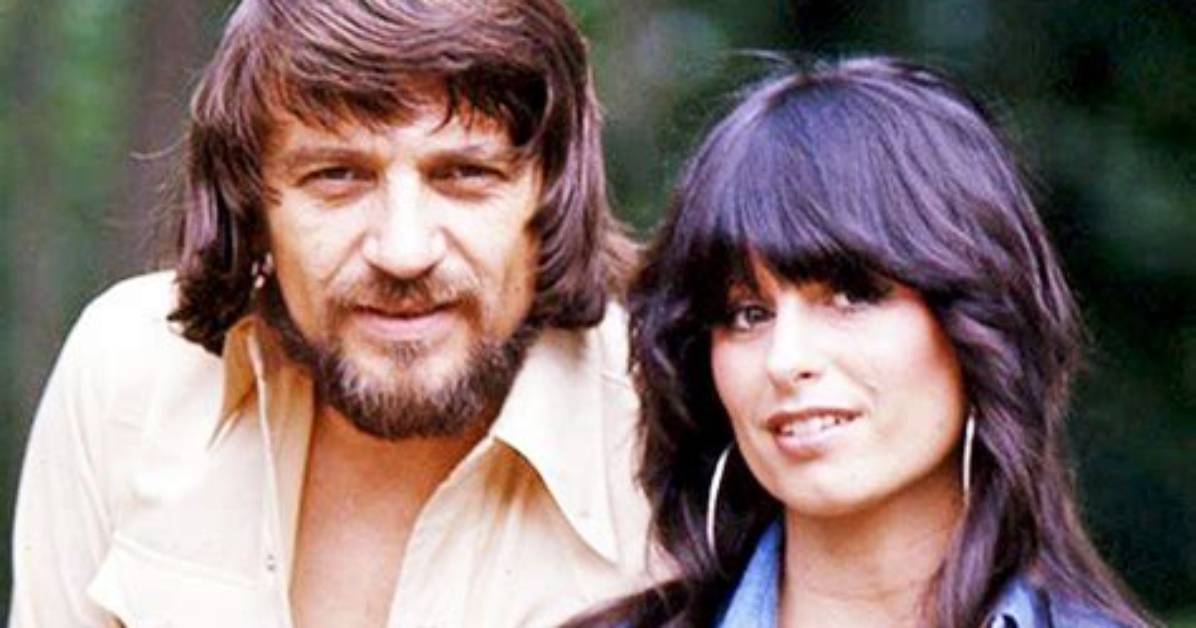 The Ultimate Guide to Waylon Jennings' Wives