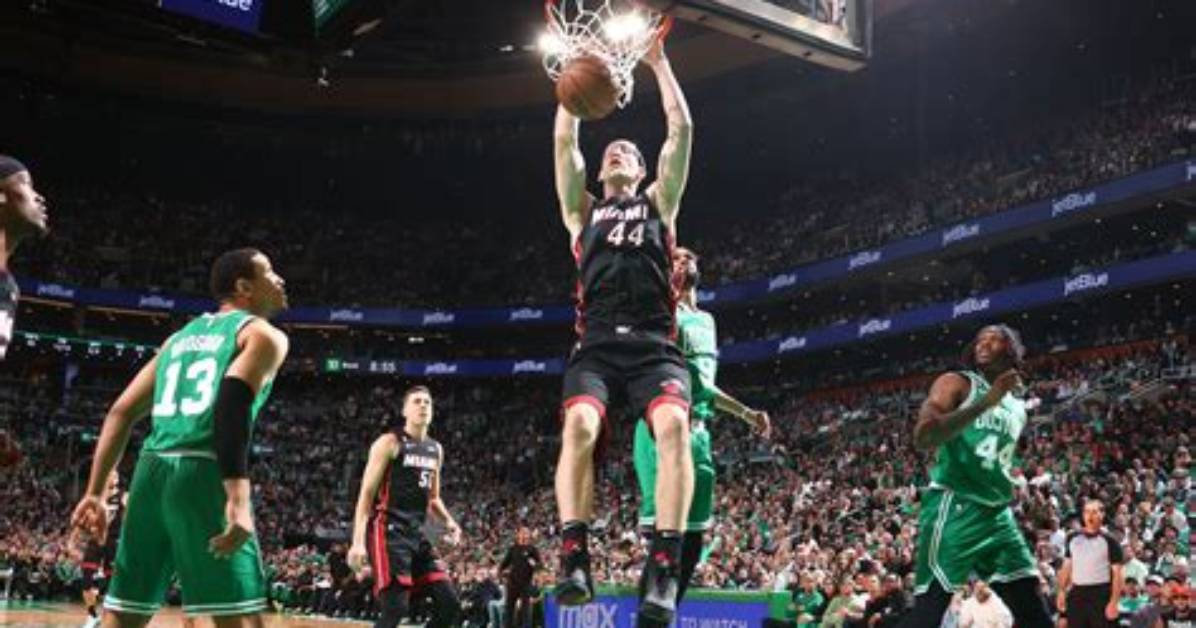 The Unstoppable Force: Cody Zeller Dominates the Nba Hardwood