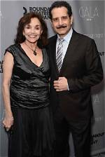 Tony Shalhoub's Wife: Meet Brooke Adams