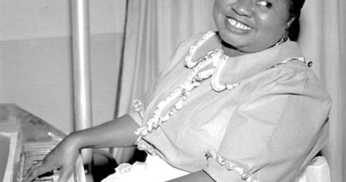 Uncover Hattie Davis's Story: a Pioneer's Legacy Revealed