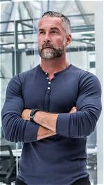 Uncover Hidden Truths: Exploring Jay Harrington's Stature