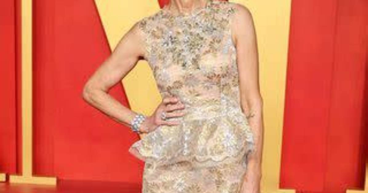 Uncover Meg Ryan's Towering Stature: Exclusive Revelations