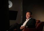 Uncovering the Stature of the Distinguished Actor