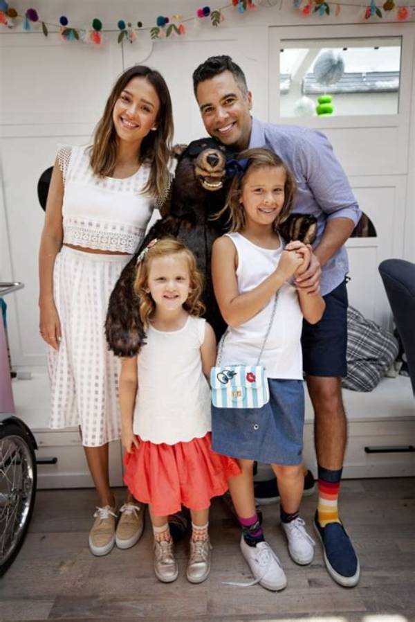 Unraveling the Family Life of Jessica Alba: How Many Kids Does She Have?