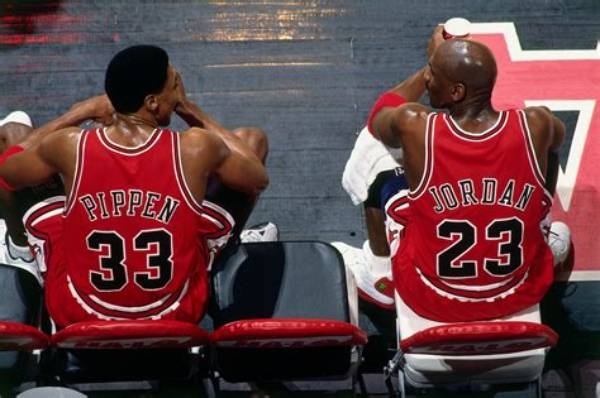 Unraveling the Scottie Pippen and Michael Jordan Feud: a Deep Dive