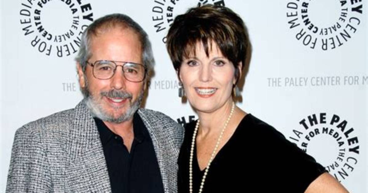 Unraveling the Wealth of Desi Arnaz Jr. : His Net Worth in Focus