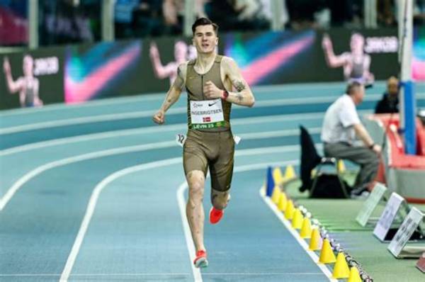 Unraveling the Weight of Jakob Ingebrigtsen: a Look into the Rising Star of Middle-Distance Running