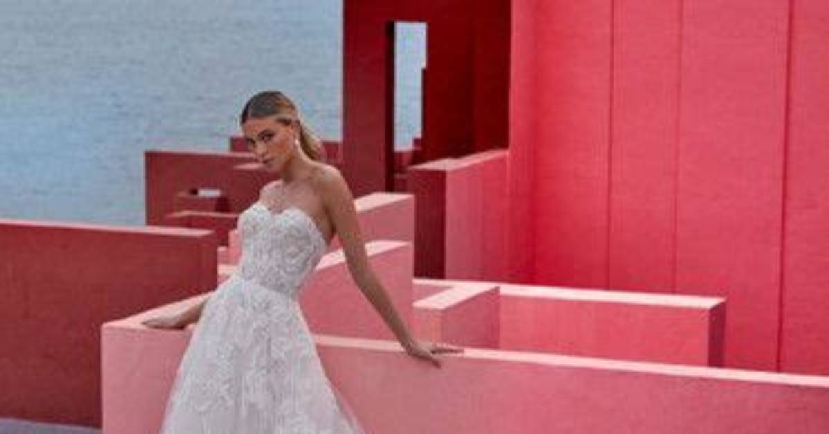 Unveil the Allure of Pretty Woman Boutiques: Discoveries and Insights Await
