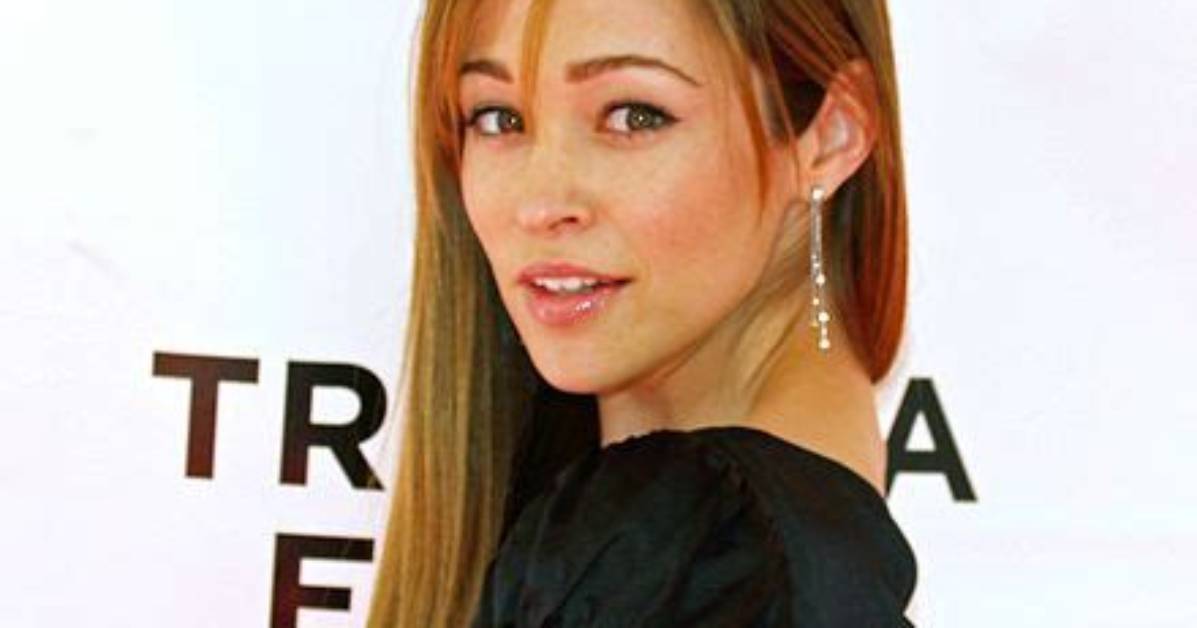 Unveiling Autumn Reeser's Stellar Performance in "The Perfect Date" (2024)