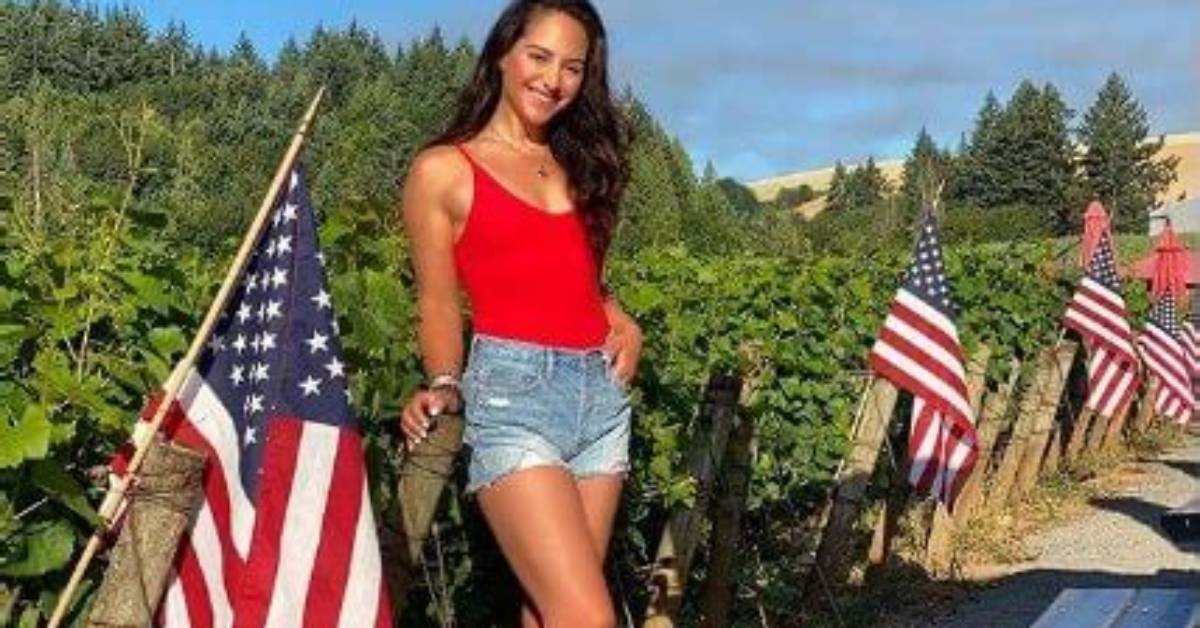 Unveiling Emily Compagno's Height: Discoveries and Insights