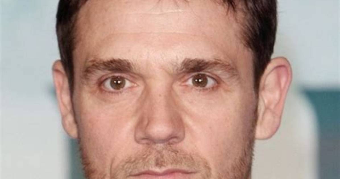 Unveiling Jamie Sives' Height: Unlocking Insights and Discoveries