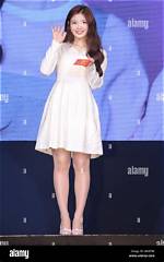 Unveiling Kim Yoo Jung: Height and Weight Insights