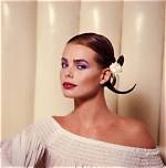 Unveiling Margaux Hemingway's Net Worth: Unlocking the Mysteries