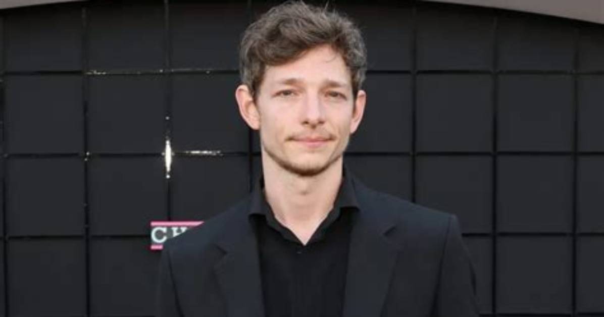 Unveiling Mike Faist's Net Worth: the Rising Star of Stage and Screen