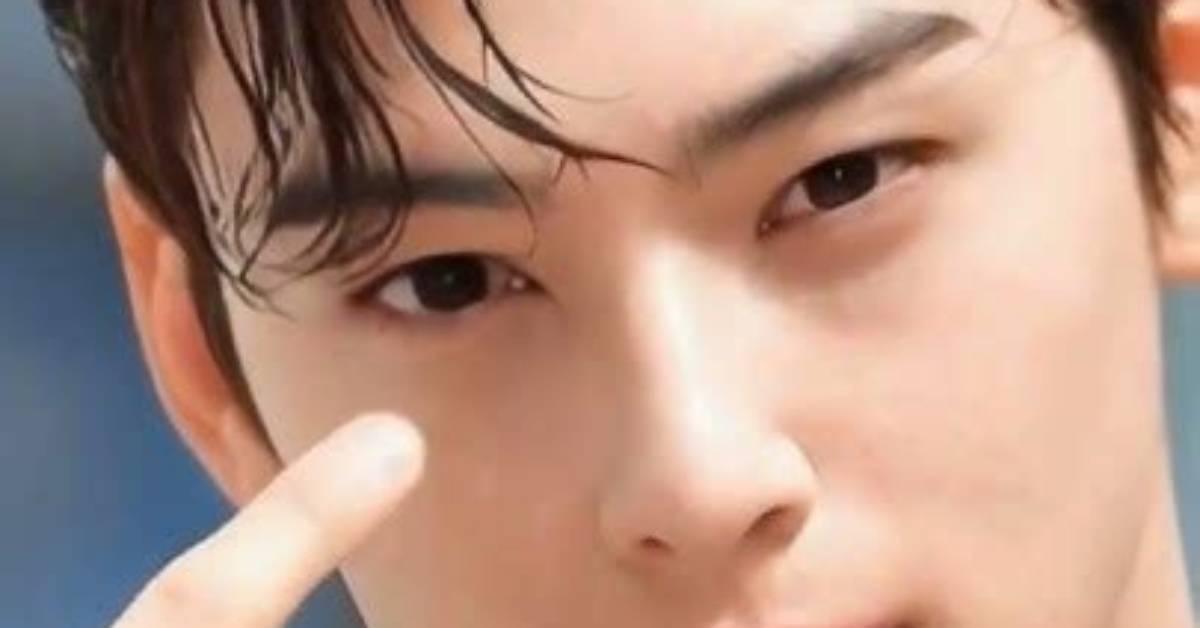 Unveiling the Charisma of Eun Cha Woo: a Rising Star in K-Pop