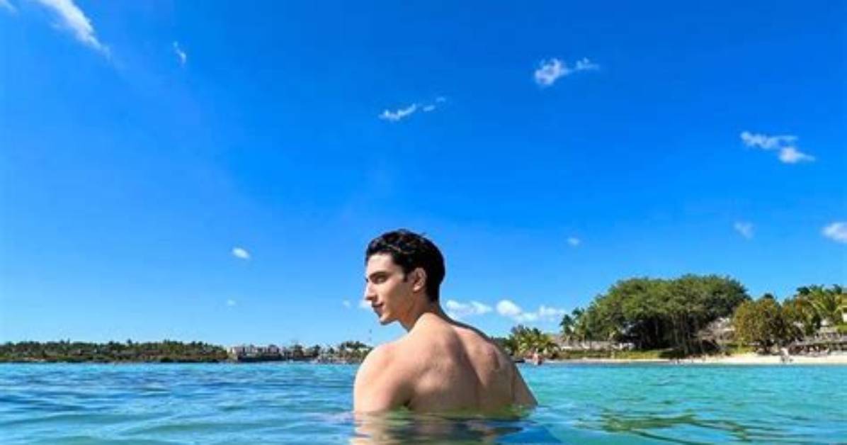Unveiling the Charisma of Vedang Raina: a Glimpse at Vedang Raina Shirtless