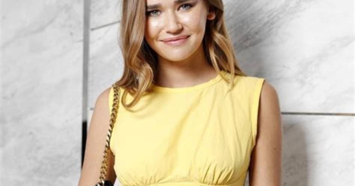 Unveiling the Enchanting World of Hottest Female Celebrities: Discoveries and Insights Await
