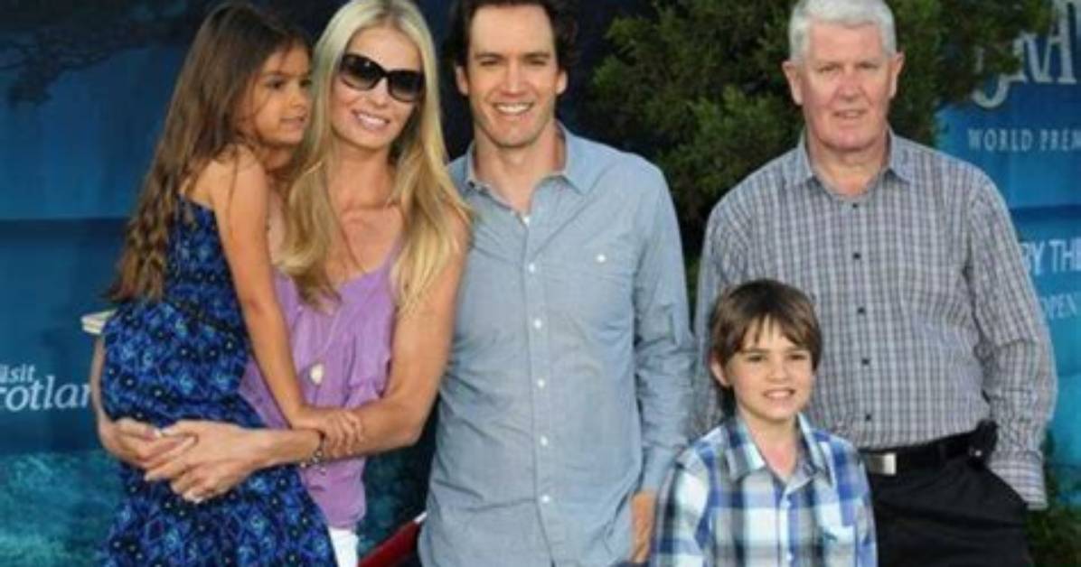 Unveiling the Enigmatic Mark-Paul Gosselaar's Wife: Secrets Revealed