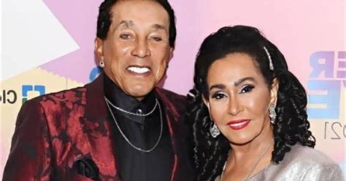 Unveiling the Extraordinary Woman Behind Smokey Robinson