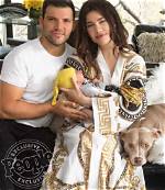 Unveiling the Family Ties: Does Jacqueline Macinnes Wood Have a Sister?