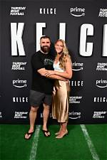 Unveiling the Height of Jason Kelce: a Closer Look at the Nfl Star