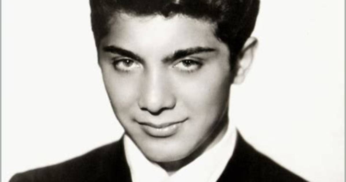 Unveiling the Height of Paul Anka: Discoveries and Insights